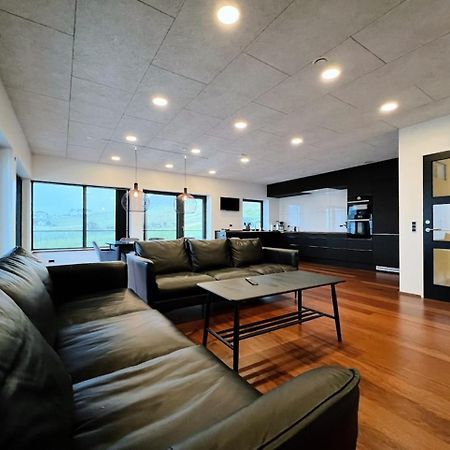 Stunning Ocean View Penthouse Apartment Oravik Eksteriør bilde
