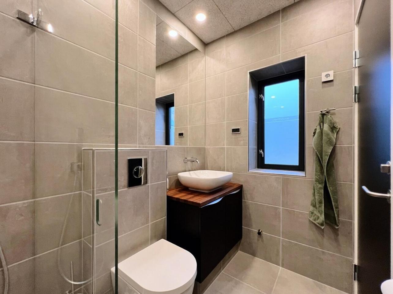 Stunning Ocean View Penthouse Apartment Oravik Eksteriør bilde