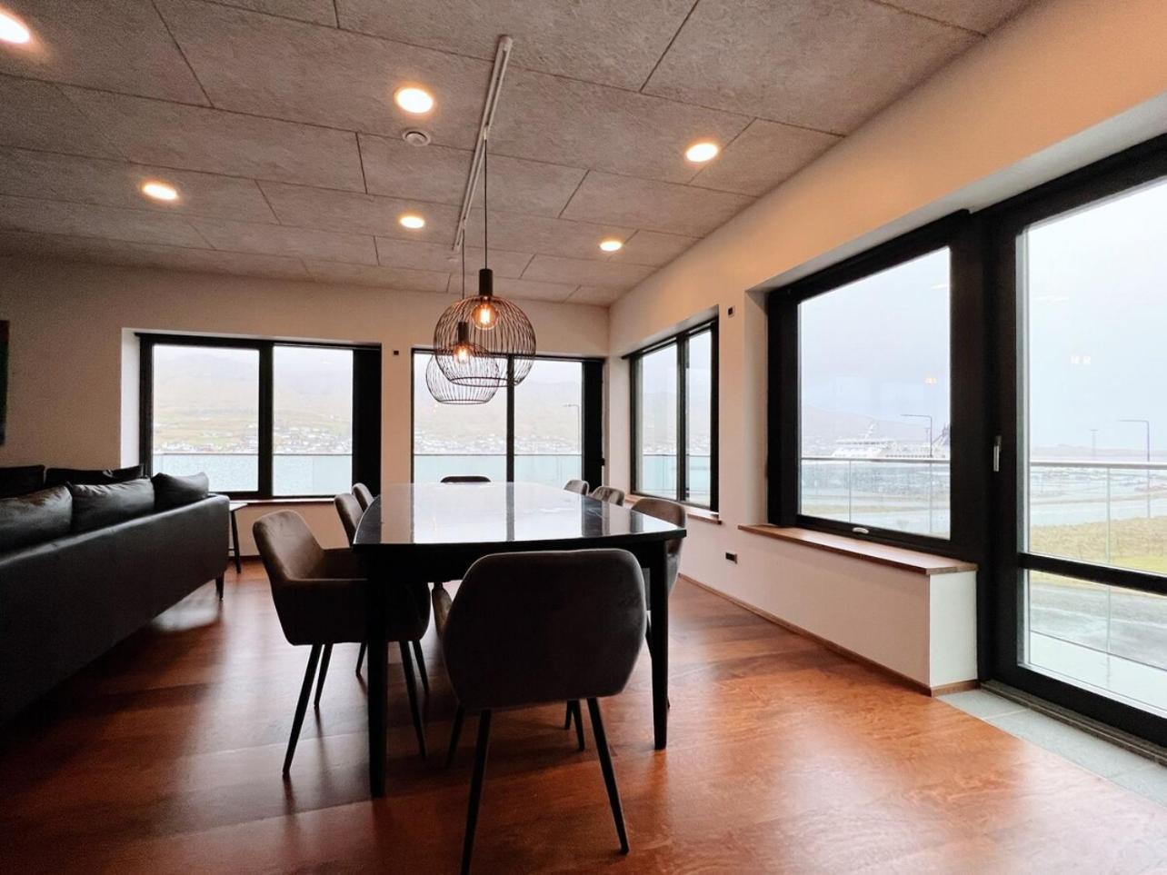 Stunning Ocean View Penthouse Apartment Oravik Eksteriør bilde